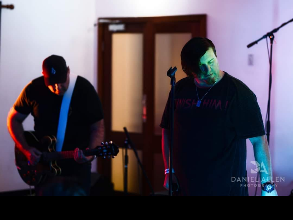 Last Chance Saloon live performance