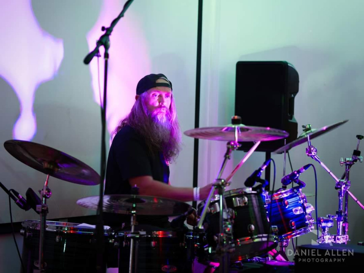 Last Chance Saloon live show