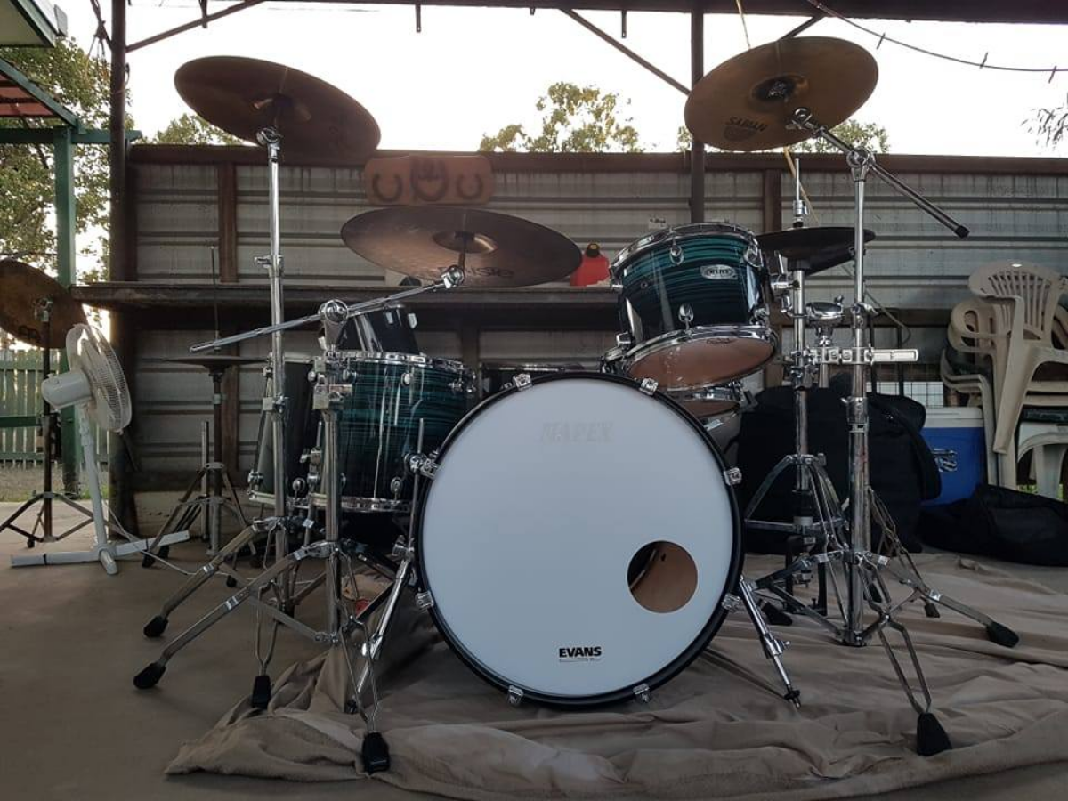 Last Chance Saloon live show